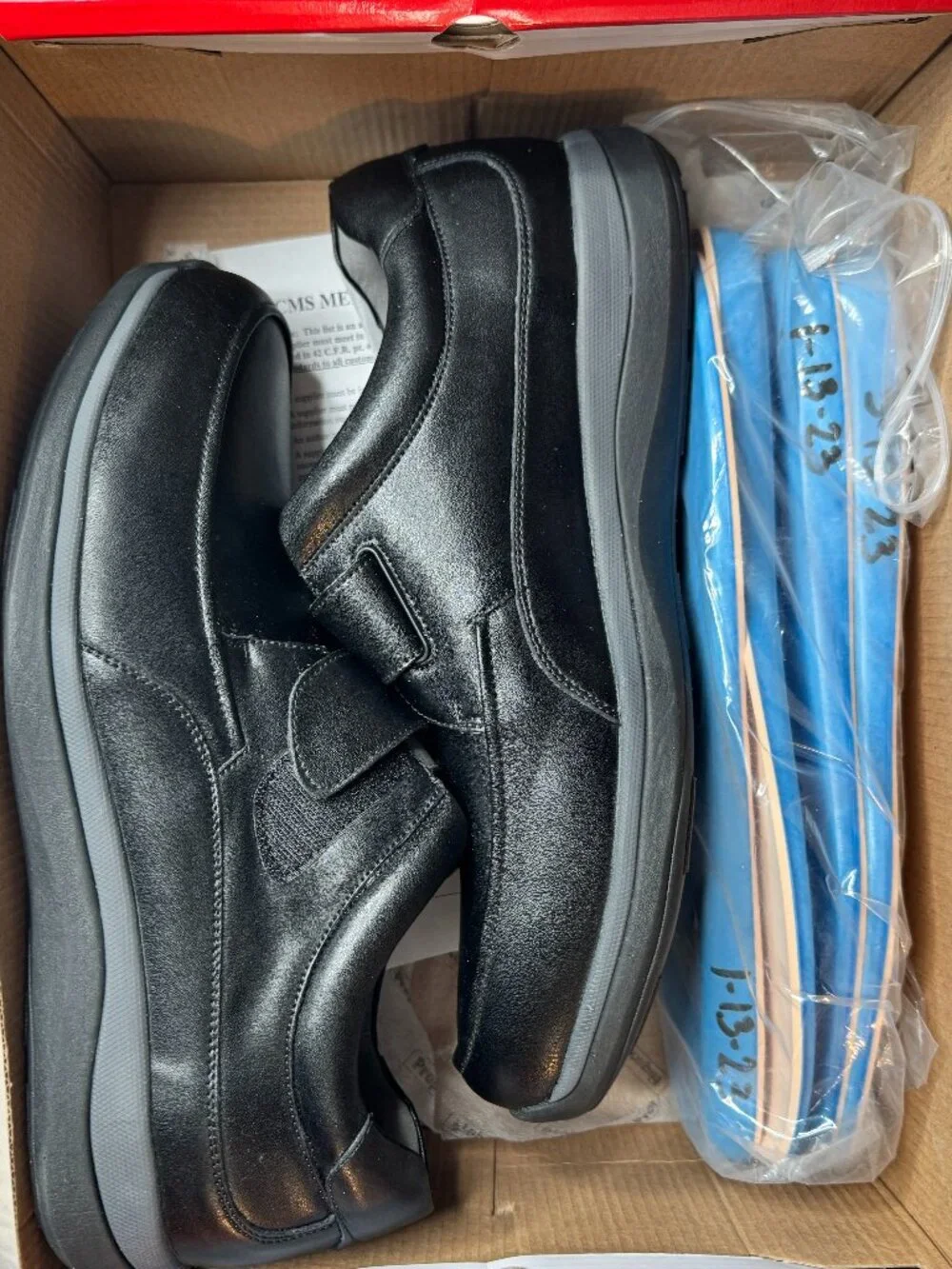 New w/Box Size 14 Propet Parker Men's Leather Loafer – Black